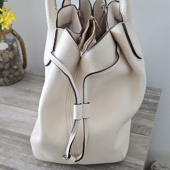 Kate Spade Ivory Satchel Bag - Picture 6 of 11
